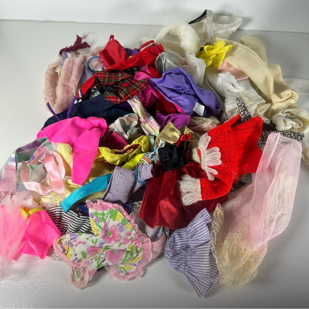 Huge Barbie Lot Doll Clothing Outfit Mix Match From The 80-90’s Dress Bundle